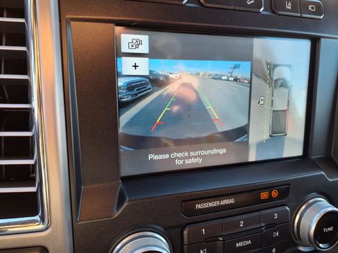 Used 2017 Ford F350 Platinum image 15