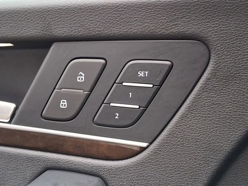 Used 2018 Audi Q5 2.0T Premium Plus w/ Premium Plus Package image 23