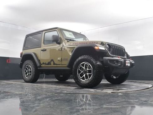New 2025 Jeep Wrangler Rubicon w/ Convenience Group image 39