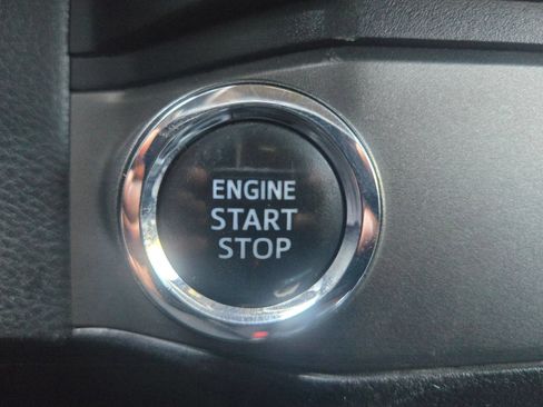 Used 2019 Toyota Tacoma TRD Sport w/ Technology Package RWD image 23