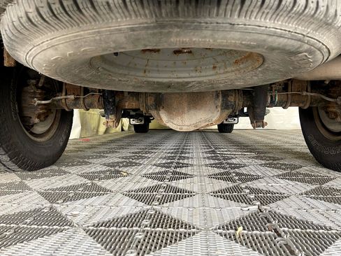 Used 2001 Ford F250 Lariat image 19