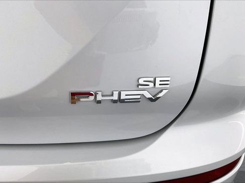 Used 2024 Mitsubishi Outlander SE AWD/4WD image 7