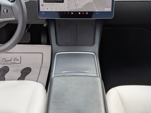 Used 2022 Tesla Model 3 Long Range image 21