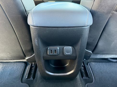 Used 2018 Chevrolet Colorado Z71 image 31