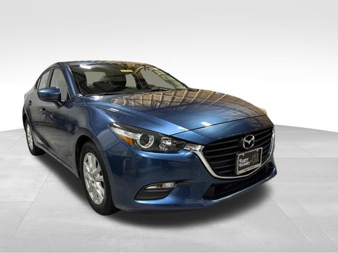 Used 2017 MAZDA MAZDA3 Sport w/ Preferred Equipment Package FWD image 3