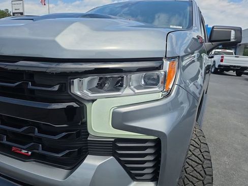 Used 2024 Chevrolet Silverado 1500 LT Trail Boss w/ LT Trail Boss Premium Package AWD/4WD image 32