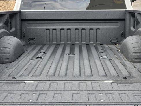 New 2026 Ford F350 Lariat w/ Lariat Premium Package AWD/4WD image 18