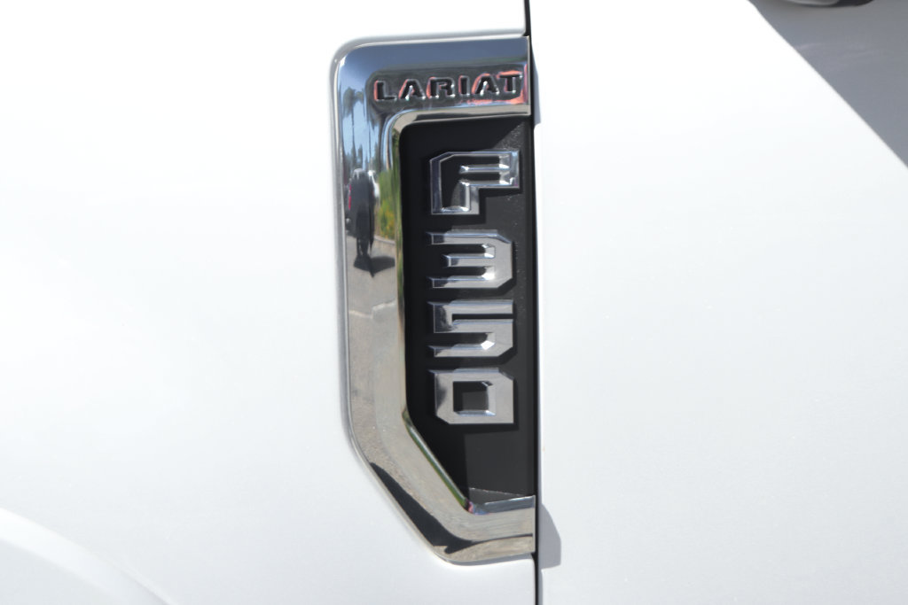 Used 2022 Ford F350 Lariat w/ Tremor Off-Road Package AWD/4WD image 19