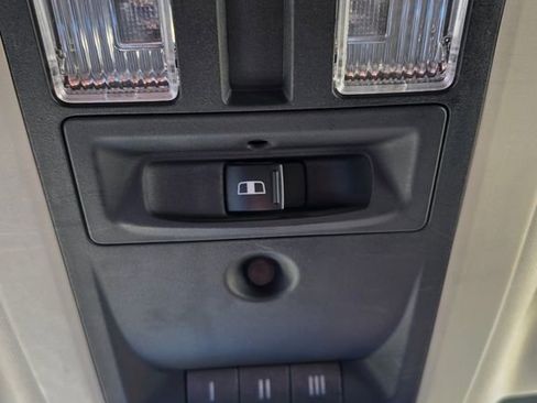 Used 2016 RAM 1500 Laramie w/ Convenience Group AWD/4WD image 25
