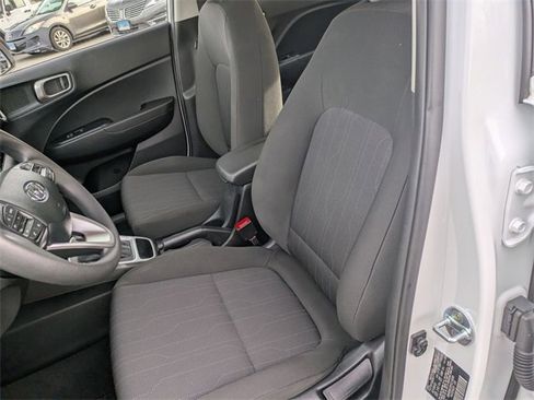 Certified 2023 Hyundai Venue SE w/ Cargo Package image 13