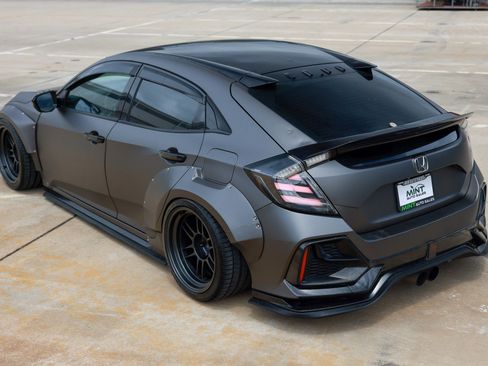 Used 2019 Honda Civic Sport image 8