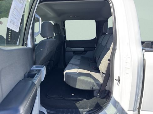 Used 2024 Ford F250 XLT AWD/4WD image 15