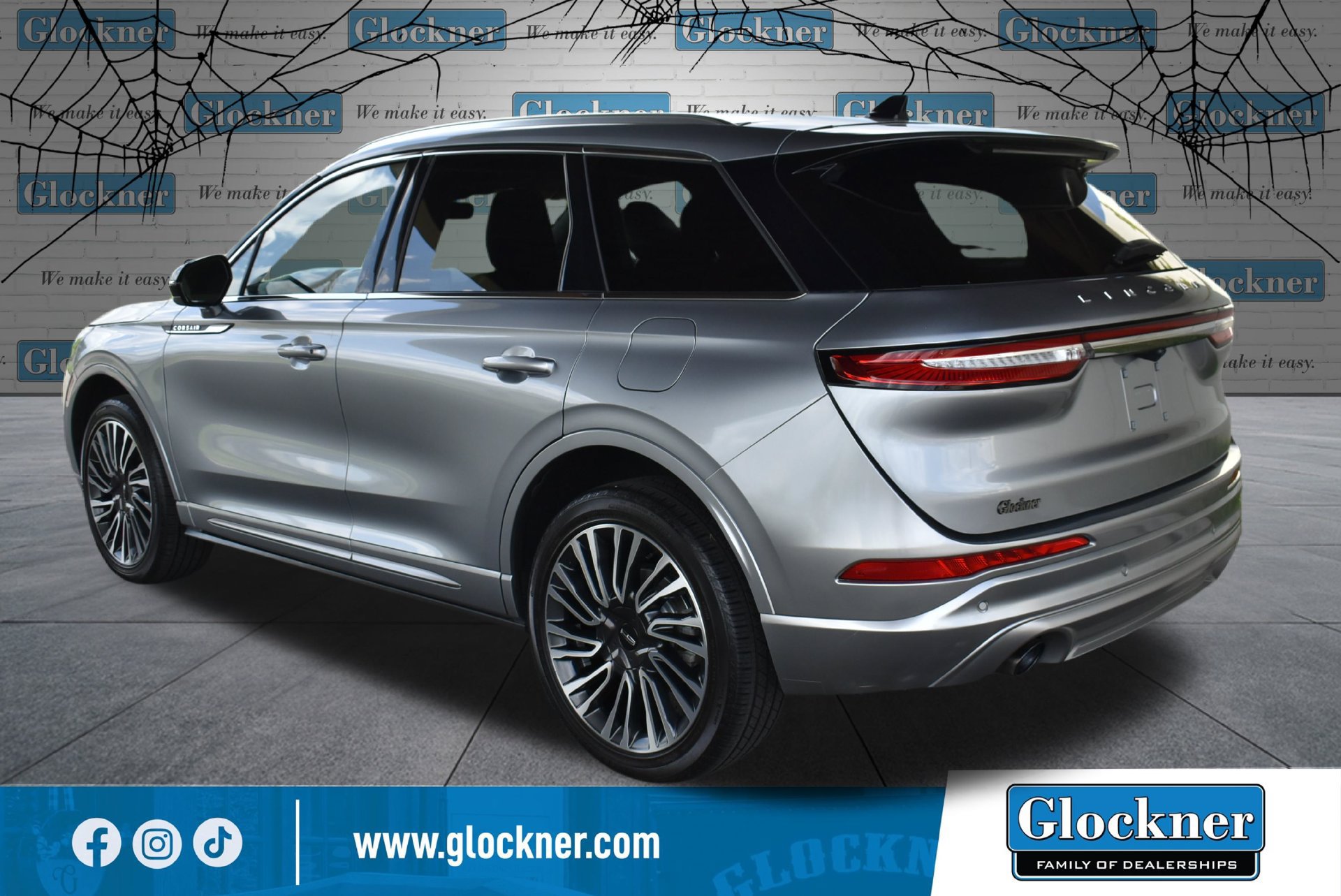 Used 2022 Lincoln Corsair Reserve w/ Sport Package AWD/4WD image 8
