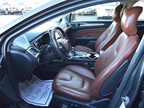 Used 2016 Ford Fusion SE w/ Equipment Group 202A image 37