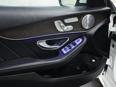 Used 2020 Mercedes-Benz C 300 4MATIC Sedan image 14