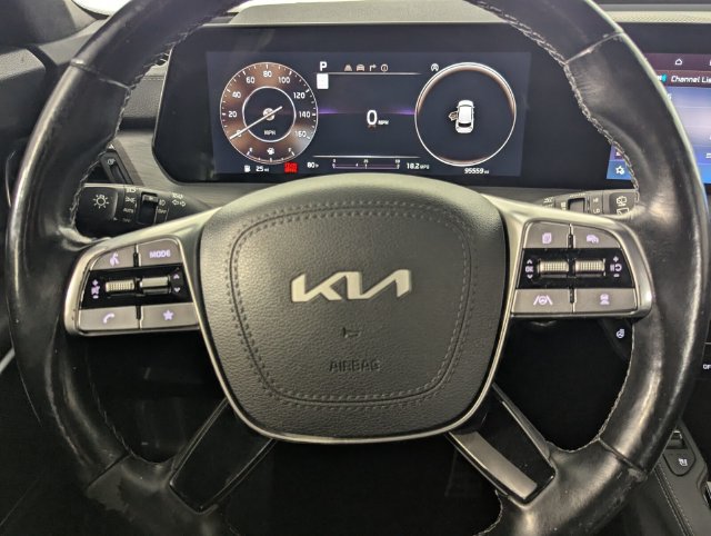 Used 2023 Kia Telluride SX Prestige X-Pro AWD/4WD image 18