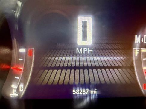 Used 2023 Dodge Challenger GT RWD image 11