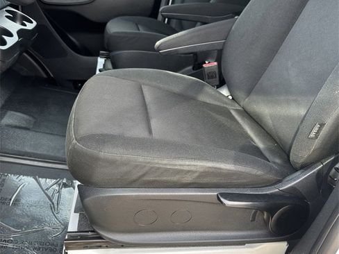 Used 2023 Mercedes-Benz Sprinter 2500 image 13