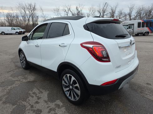 Used 2019 Buick Encore Essence image 5
