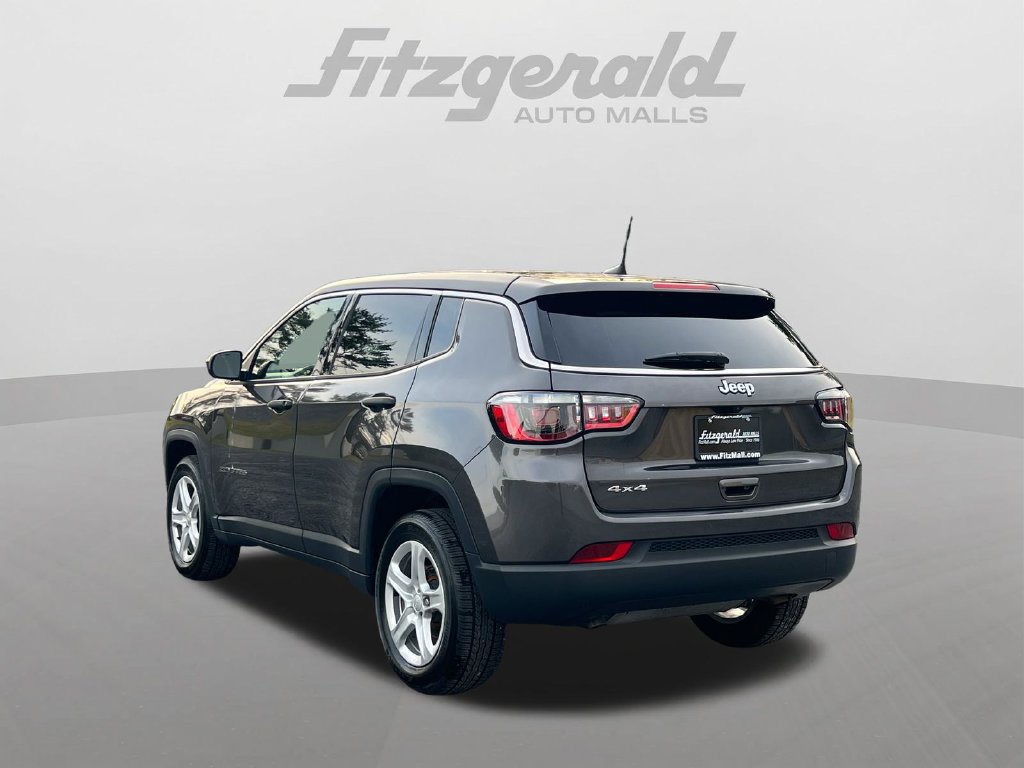 Used 2023 Jeep Compass Sport AWD/4WD image 7