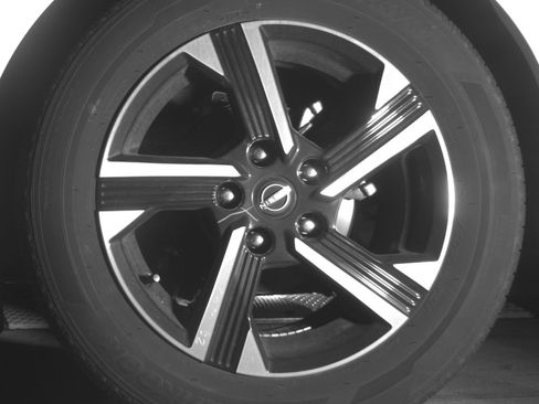 Used 2025 Nissan Sentra SV image 14