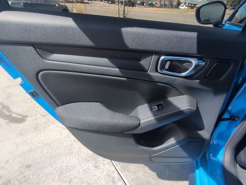 Used 2025 Honda Civic Sport image 25