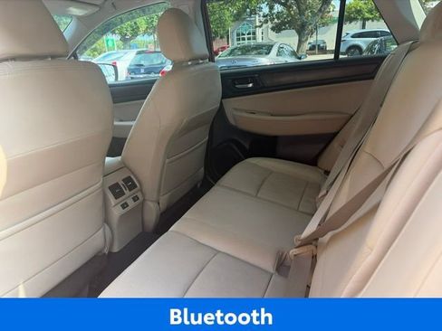 Used 2017 Subaru Outback 2.5i Limited AWD/4WD image 10