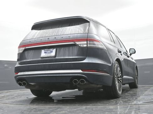 Used 2020 Lincoln Aviator Black Label w/ Dynamic Handling Package AWD/4WD image 39