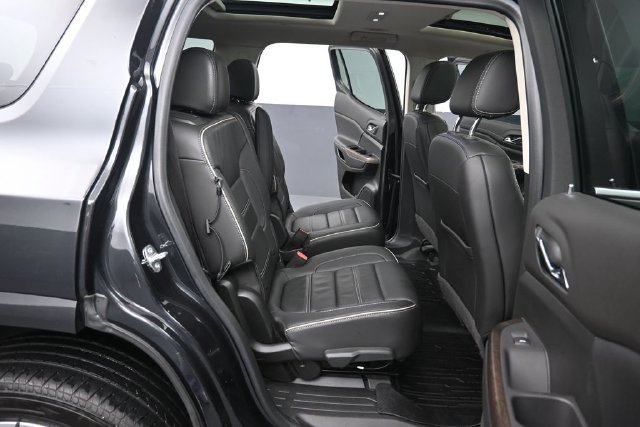 Used 2020 GMC Acadia Denali AWD/4WD image 24