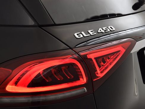 Certified 2022 Mercedes-Benz GLE 450 4MATIC image 12