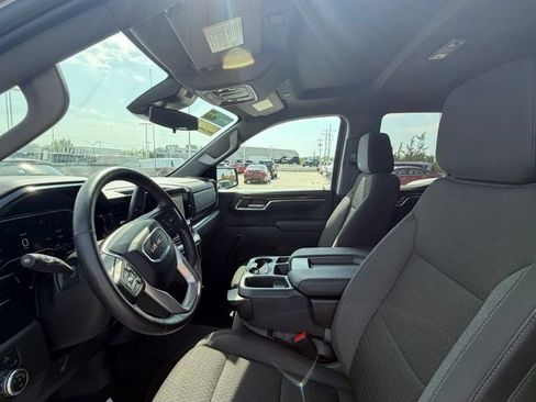 Used 2024 GMC Sierra 1500 Elevation AWD/4WD image 11