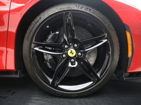 Certified 2022 Ferrari SF90 Stradale image 32