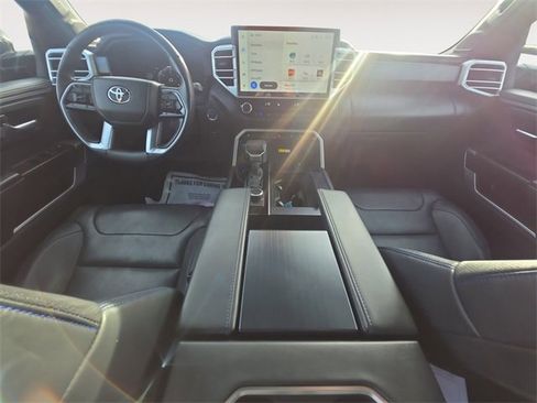 Used 2022 Toyota Tundra Platinum image 10