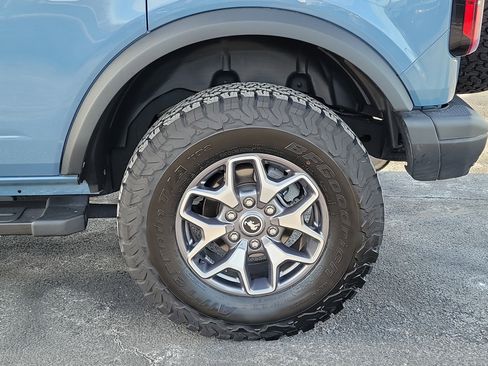Used 2024 Ford Bronco Badlands image 5