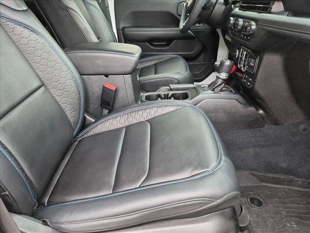 Used 2024 Jeep Wrangler High Altitude AWD/4WD image 21