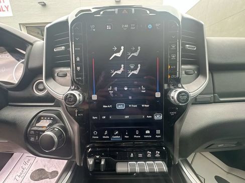 Used 2022 RAM 1500 Big Horn AWD/4WD image 21