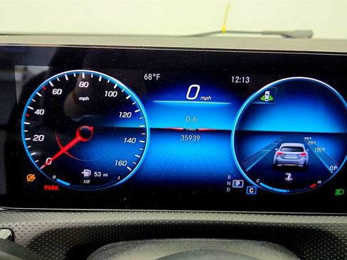 Used 2021 Mercedes-Benz A 220 w/ Premium Package image 15