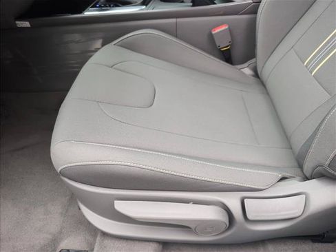New 2026 Hyundai Elantra Sport FWD image 4
