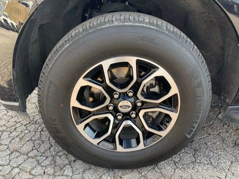 Certified 2024 Ford Expedition XLT image 33