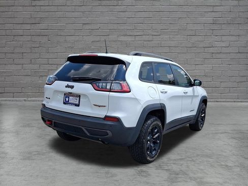 Used 2020 Jeep Cherokee Trailhawk w/ Cold Weather Group AWD/4WD image 11