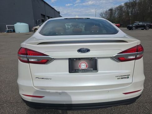 Used 2019 Ford Fusion Titanium FWD image 25