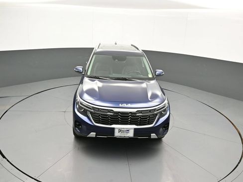 Certified 2024 Kia Seltos EX AWD/4WD image 35