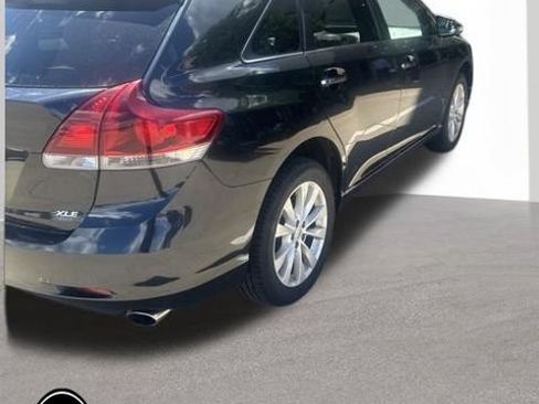Used 2013 Toyota Venza XLE w/ XLE Premium Pkg FWD image 4