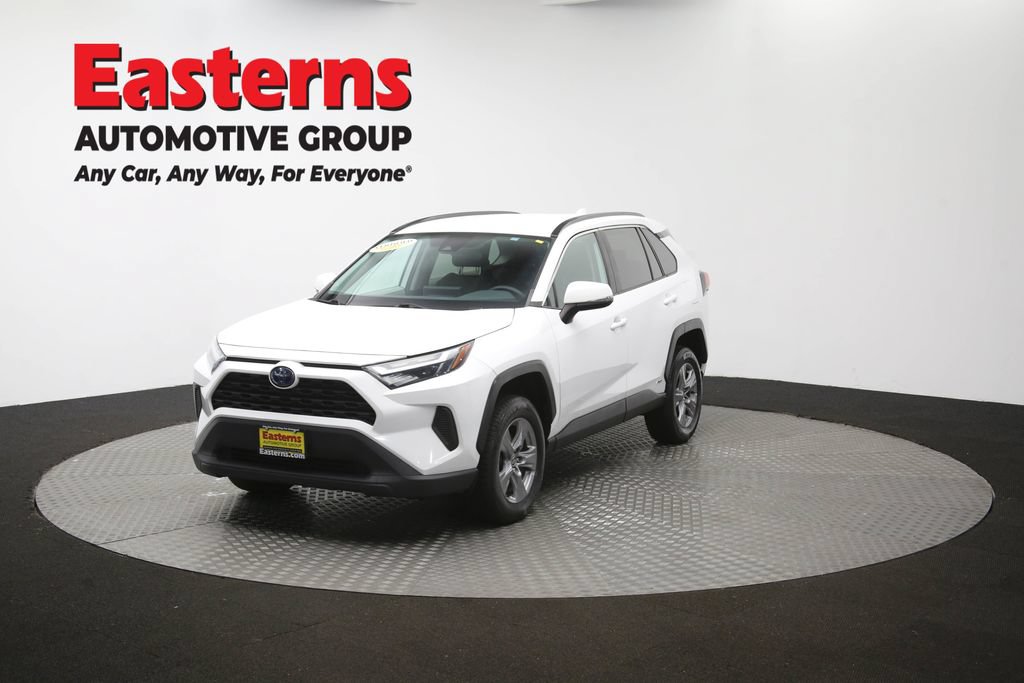 Used 2022 Toyota RAV4 XLE AWD/4WD image 55