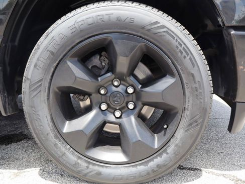 Used 2019 RAM 1500 Big Horn AWD/4WD image 29