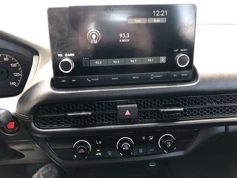 Used 2025 Honda HR-V LX image 21