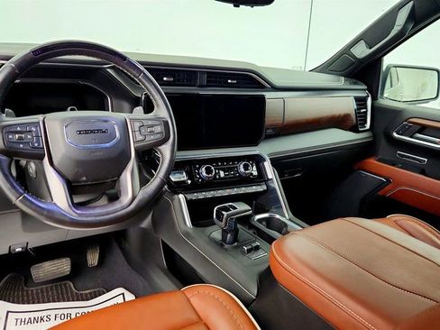 Used 2023 GMC Sierra 1500 Denali Ultimate image 13