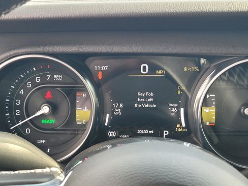 Used 2022 Jeep Wrangler Unlimited Sahara w/ Cold Weather Group image 16