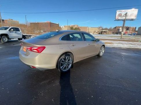 Used 2024 Chevrolet Malibu LT FWD image 8