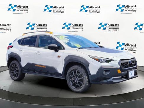 Used 2025 Subaru Crosstrek 2.5i Wilderness AWD/4WD image 7